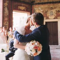 Christina & Leonid - Wedding in Vrtba Garden - First Wedding Kiss
