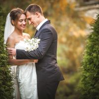 Irina & Eugene - beautiful wedding in Prague - Happy Bride in Prague Garden