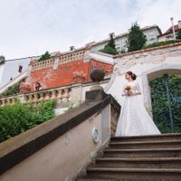 Natalie & Alex - wedding shooting in Ledeburg garden - Bride in Prague