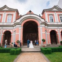 Natalie & Alex - wedding shooting in Ledeburg garden - Wedding Registration in Prague